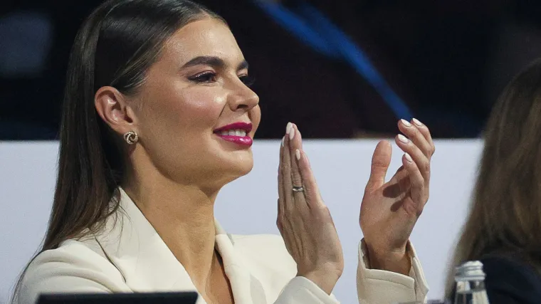 Rađa mu djecu i vlada iz sjene? Ova žena je navodna ljubavnica Vladimira Putina