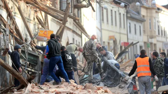 Banovina nakon monstruoznog potresa: Razoreni gradski centri, crkve bez tornjeva...