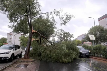 Nevrijeme poharalo Poljud: Hajduk hitno otkazao predstavljanje igrača