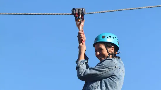 Cura se spu&scaron;tala zip lineom, a haljina joj lepr&scaron;ala na vjetru: Evo kako je bilo u Međimurju