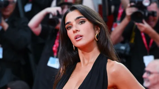 Fitness influencerica očarala Veneciju: Stefanie Williams u haljini koja otkriva vi&scaron;e nego &scaron;to skriva