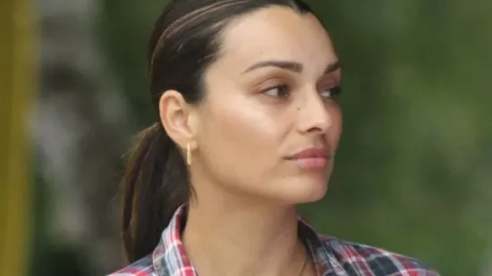 Prirodna ljepotica kakvu rijetko viđamo: Domaća glumica osvojila Međimurje u ležernom izdanju