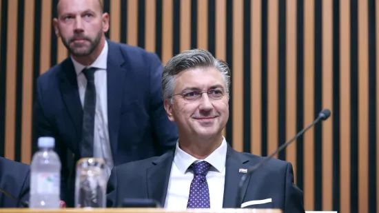 &Scaron;to kažete, je li im godilo? Pogledajte kako izgledaju zastupnici nakon dva mjeseca odmora