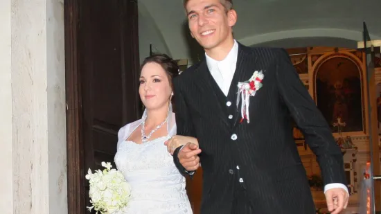 Pogledajte svadbu sina Hloverke Novak Srzić u Zagrebu: Bakljada, dalmatinski hitovi... Neponovljivo