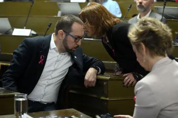 Skupština preimenovala četiri ulice u Zagrebu, a Marini Ivandić dala plaću od 3600 eura neto