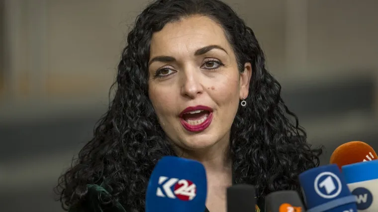 Predsjednica Kosova nikad ljep&scaron;a: Pogledajte njezine najupečatljivije kombinacije