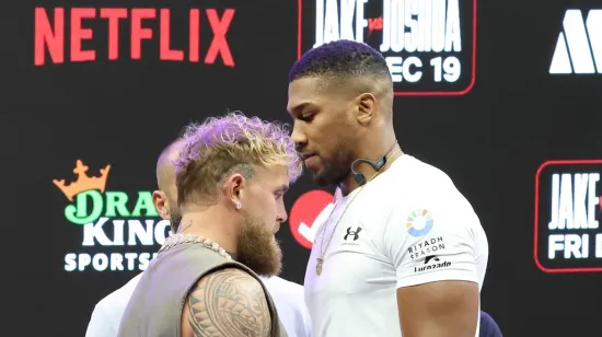 Anthony Joshua i YouTuber Jake Paul odradili bizarno sučeljavanje uoči kontroverznog meča