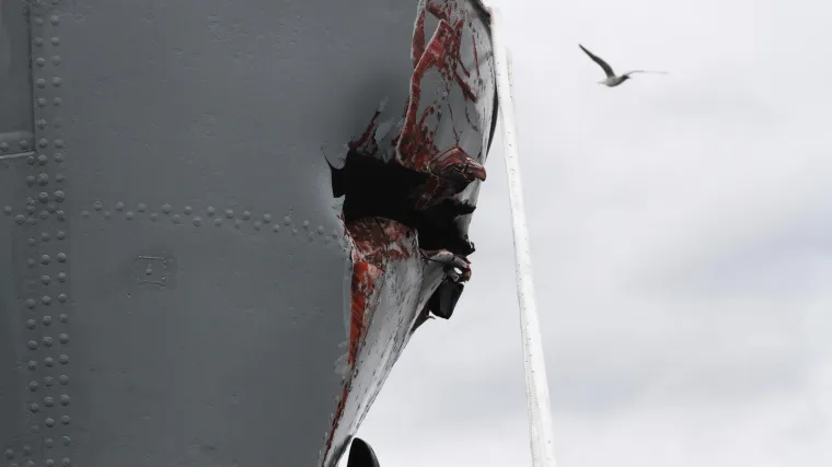 Pogledajte kako Galeb izgleda dan nakon sudara: Velika rupa nastala na pramcu