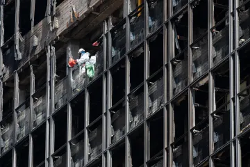 Počelo uklanjanje azbesta iz Vjesnikovog nebodera: Pogledajte kako to izgleda