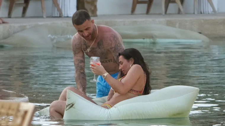 Najveći nogometni preljubnik i prevarena supruga čekaju peto dijete: 'Jo&scaron; uvijek imaju probleme'