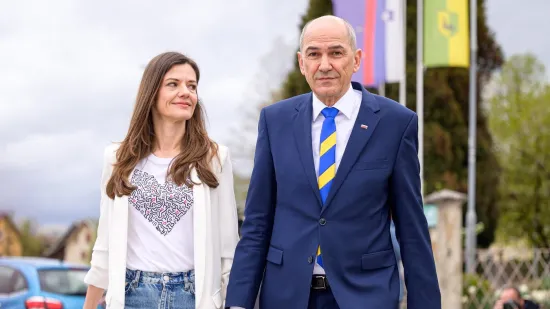 Jedina je uspjela 'smiriti' slovenskog zavodnika: Tko je 20 godina mlađa supruga Janeza Jan&scaron;e?