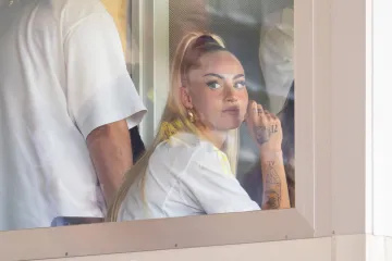 Fatalna plavuša na nezapamćenom udaru: 'To što pričaju o meni nije istina'