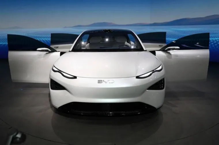 Je li ovo automobil snova? Do stotke za pet sekundi, ima doseg od 1000 km, ali...