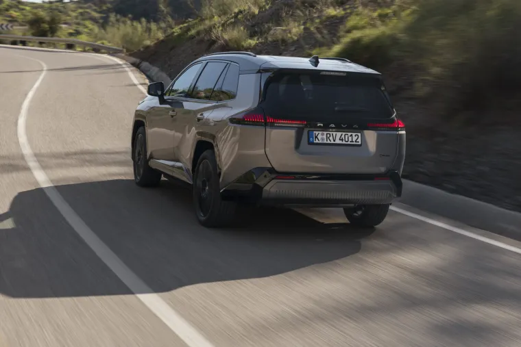 U Hrvatsku je stigao vladar ceste: Moćan SUV ima novu tehnologiju, ali i robusan stil